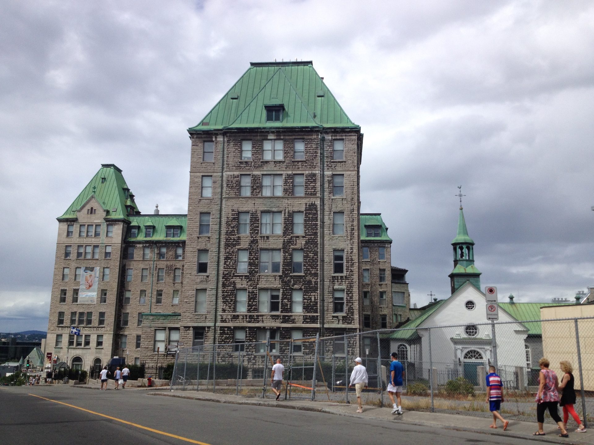 hotel 1.jpg